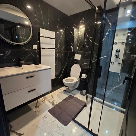 Le Noir & Blanc Port Nature 4 Village Naturiste Cap D'agde *