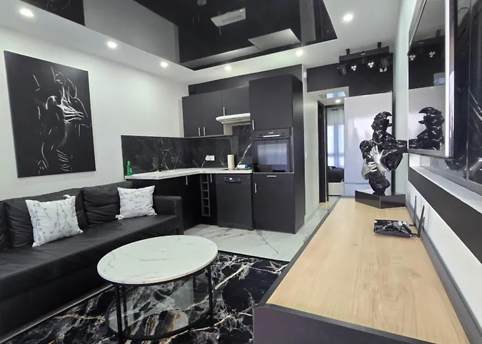 Le Noir & Blanc Port Nature 4 Village Naturiste Cap D'agde * Agde